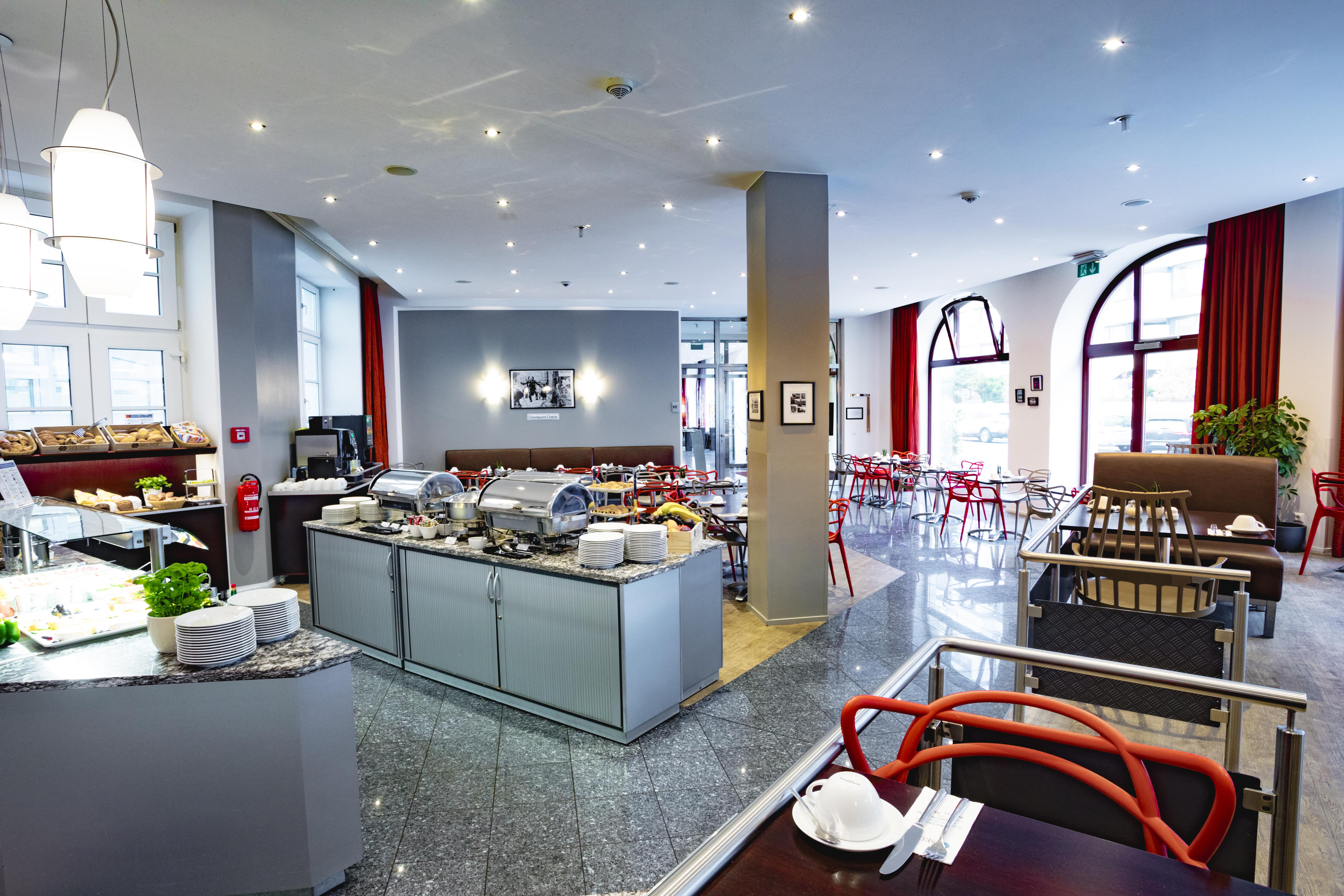 Garner Hotel Berlin - Checkpoint Charlie By Ihg Exterior photo